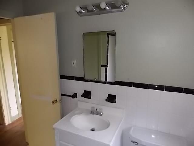 401 Hawthorne Road Pittsburgh, PA 15209 - Photo 15 of 23 Gallery Image 15