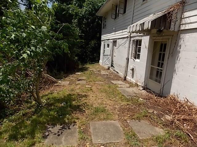 401 Hawthorne Road Pittsburgh, PA 15209 - Photo 3 of 23 Gallery Image 3
