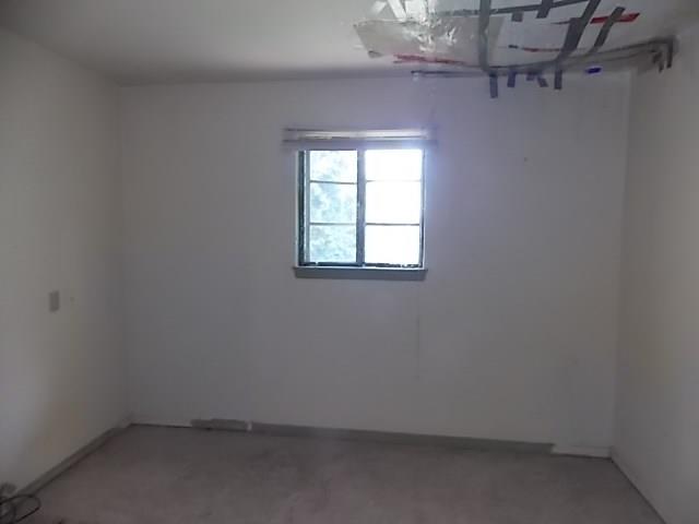 401 Hawthorne Road Pittsburgh, PA 15209 - Photo 10 of 23 Gallery Image 10