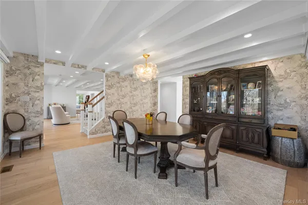 $3,400,000 | 930 Smith Lane, Woodmere, NY 11598