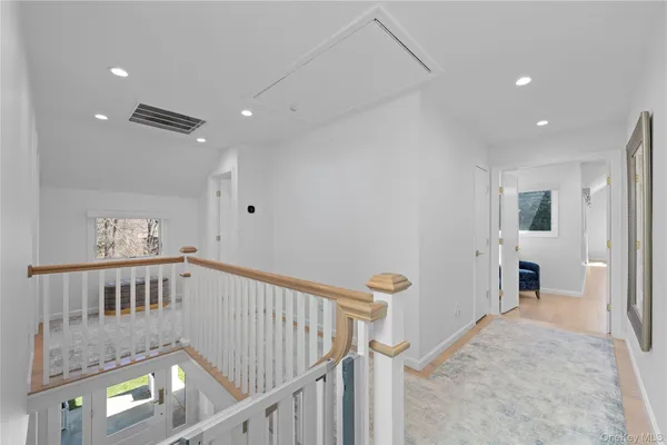 $3,400,000 | 930 Smith Lane, Woodmere, NY 11598