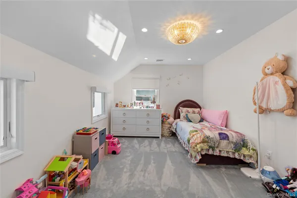 $3,400,000 | 930 Smith Lane, Woodmere, NY 11598