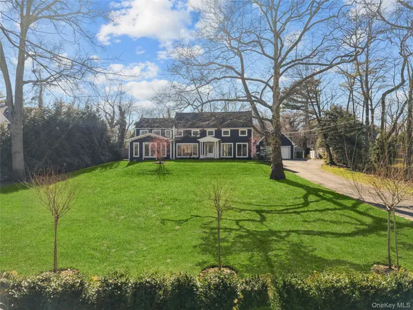 $3,400,000 | 930 Smith Lane, Woodmere, NY 11598