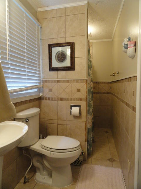 5528 Bill Davis Road Summerton, SC 29148 - Photo 18 of 32 bath 2