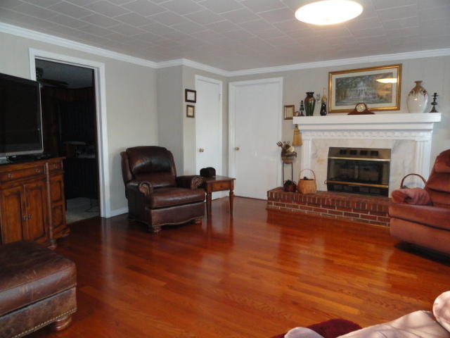 5528 Bill Davis Road Summerton, SC 29148 - Photo 4 of 32 family room a