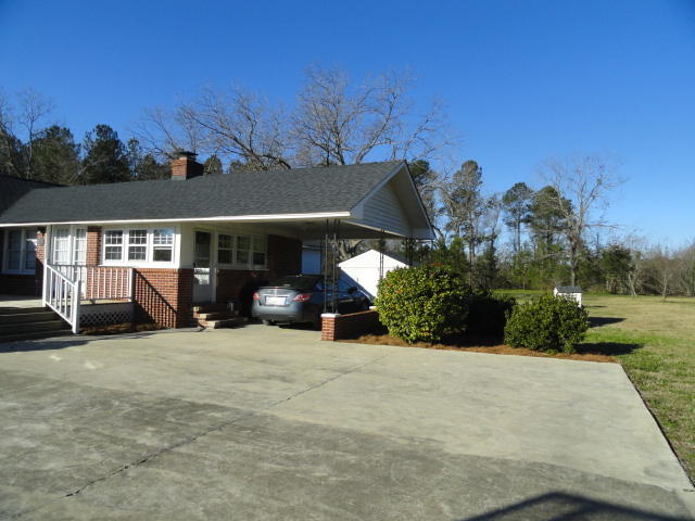 5528 Bill Davis Road Summerton, SC 29148 - Photo 31 of 32 carport