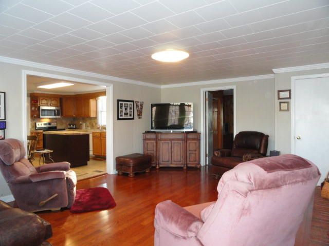 5528 Bill Davis Road Summerton, SC 29148 - Photo 7 of 32 family room c