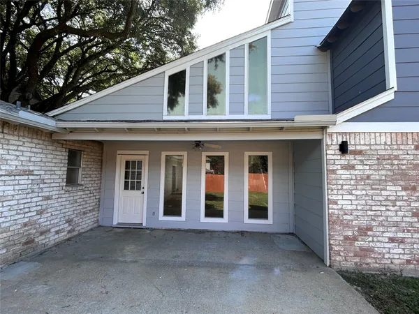 $2,500 | 706 Houghton Road, Katy, TX 77450