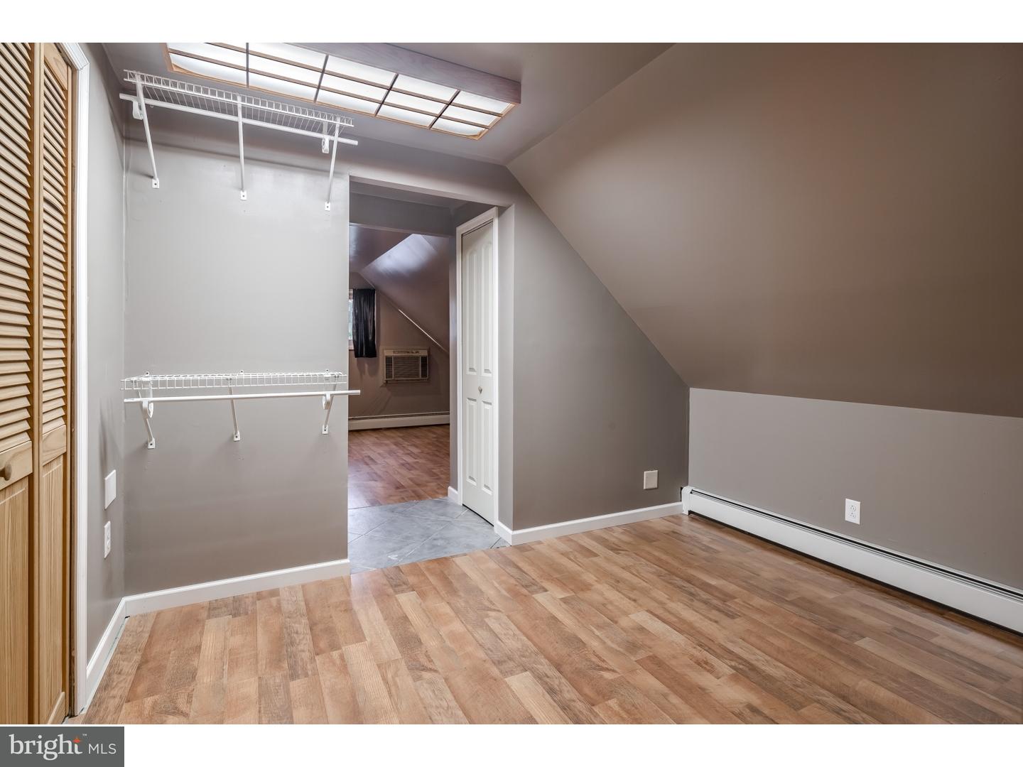 18 Flamingo Road Levittown, PA 19056 - Photo 21 of 24 Office / Study
