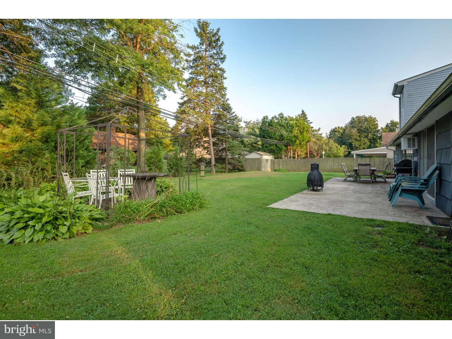 18 Flamingo Road Levittown, PA 19056 - Photo 23 of 24 Back Yard