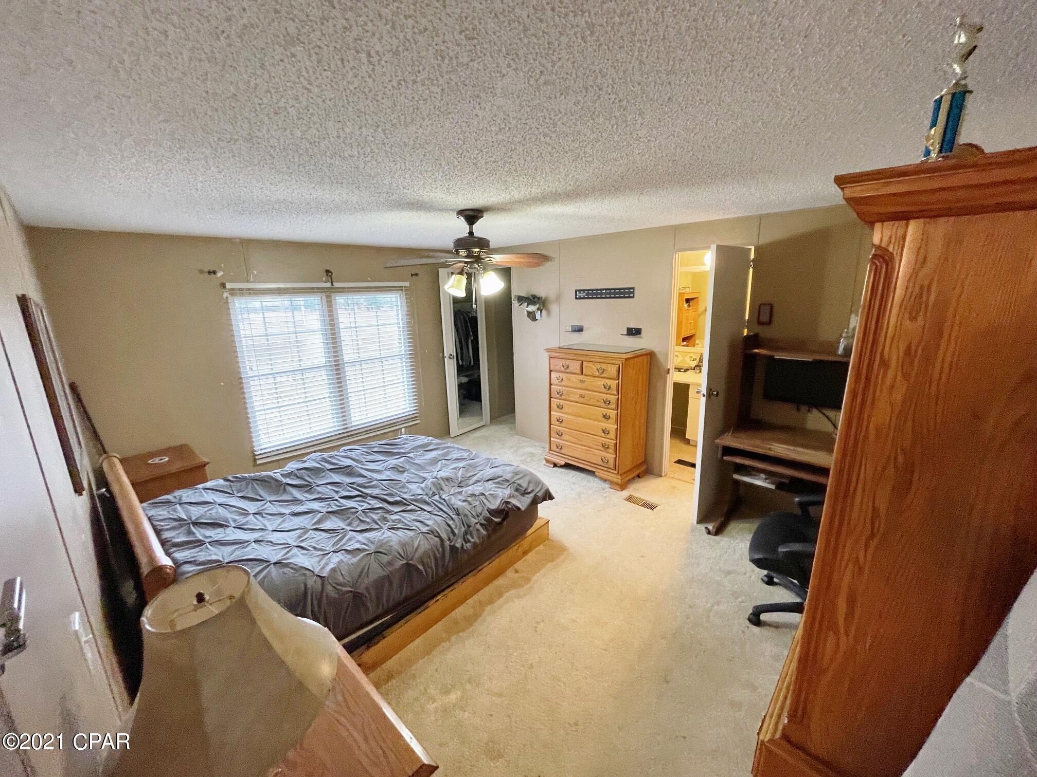 6792 Columbus Road Grand Ridge, FL 32442 - Photo 19 of 46 Gallery Image 19