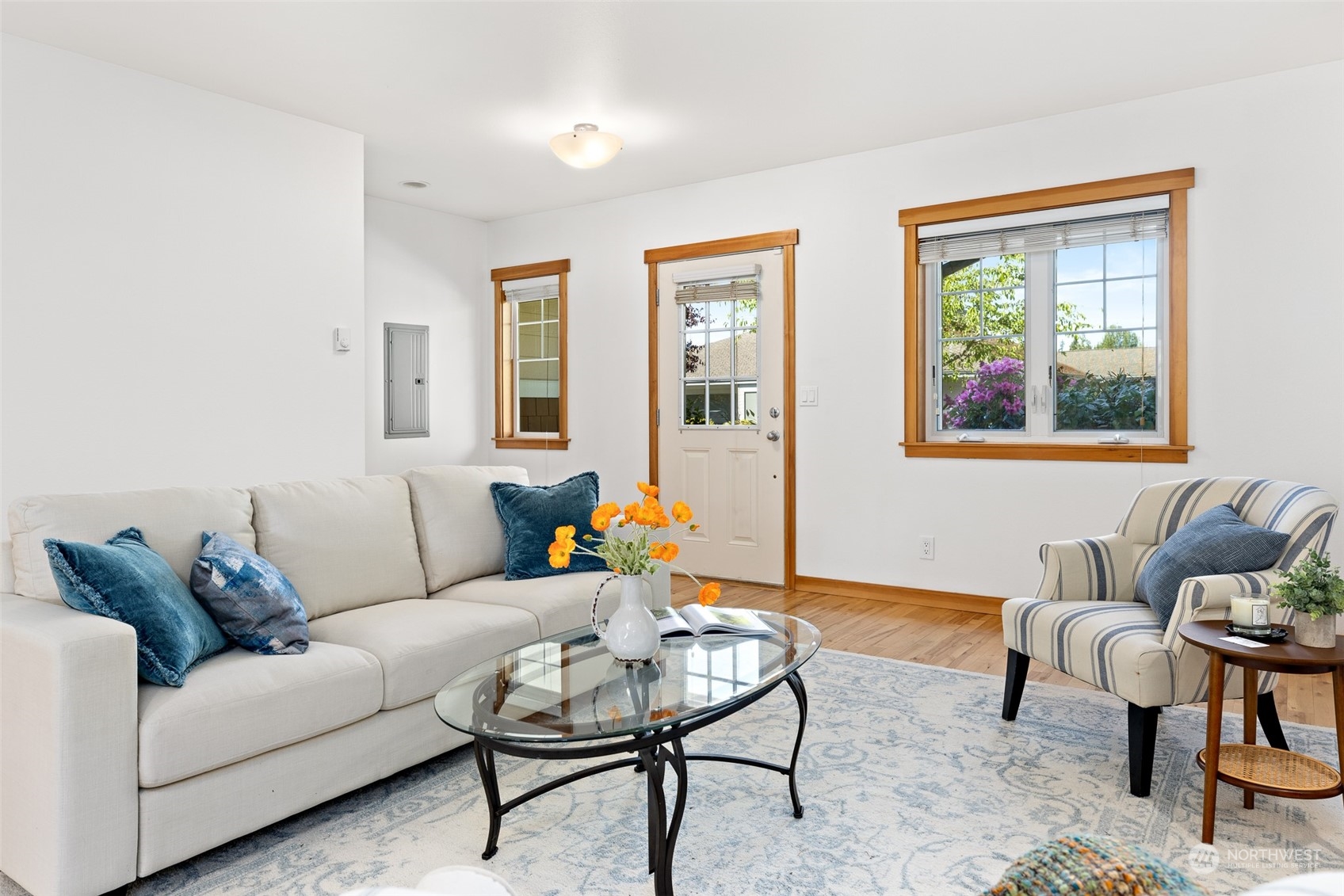 1322 Polly's Lane Bainbridge Island, WA 98110 - Photo 10 of 30 a living room with furniture and a potted plant