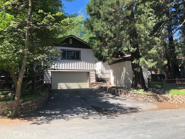 $785,000 | 1055 Playground Drive, Crestline, CA 92325