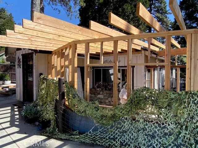 $785,000 | 1055 Playground Drive, Crestline, CA 92325