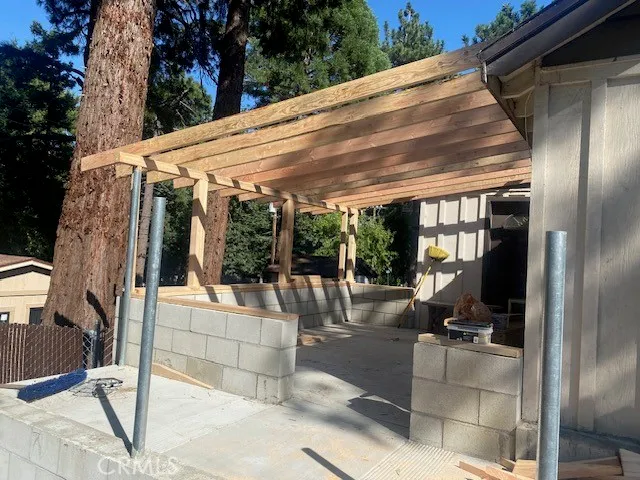 $785,000 | 1055 Playground Drive, Crestline, CA 92325