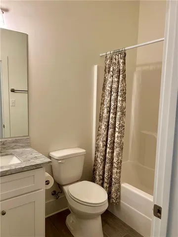 $2,300 | 2044 Orleans Street, Mandeville, LA 70448