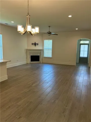 $2,300 | 2044 Orleans Street, Mandeville, LA 70448