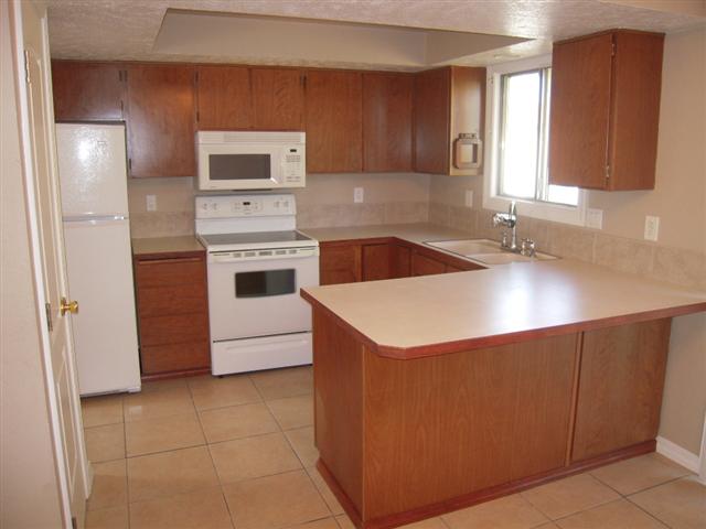 813 South Blake Road Spokane Valley, WA 99216 - Photo 2 of 8