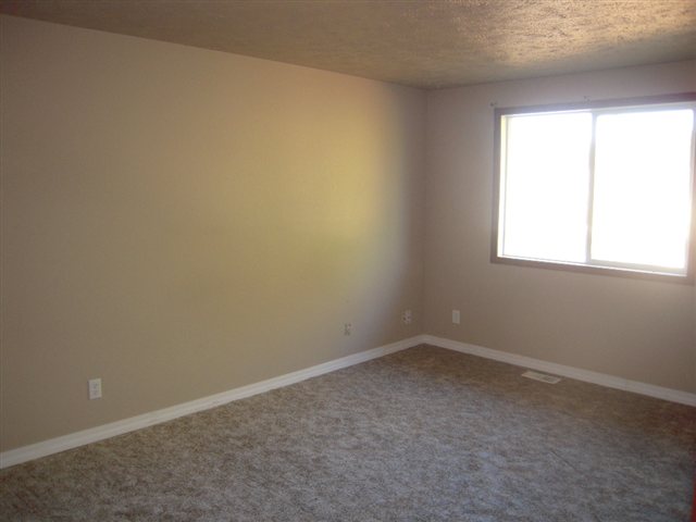 813 South Blake Road Spokane Valley, WA 99216 - Photo 6 of 8