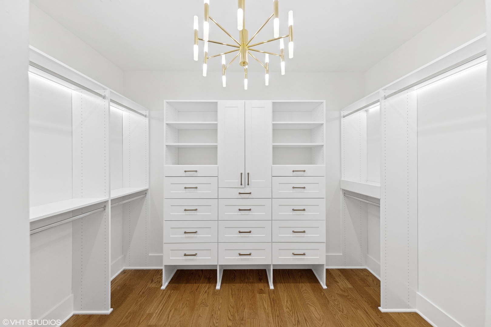 4320 Howard Avenue Western Springs, IL 60558 - Photo 17 of 20 wooden floor in an empty room
