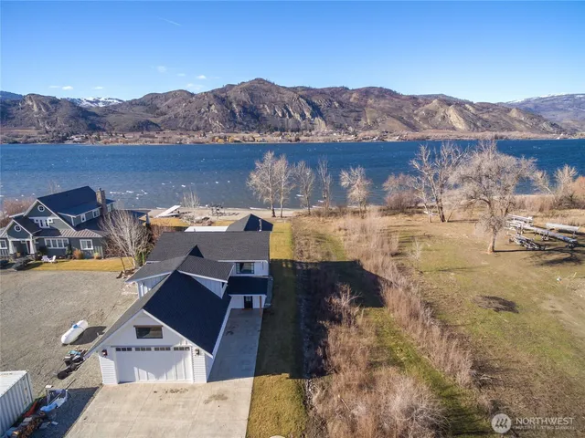 $899,990 | 33 Hard Cider Drive, Oroville, WA 98844