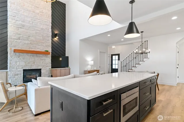 $899,990 | 33 Hard Cider Drive, Oroville, WA 98844