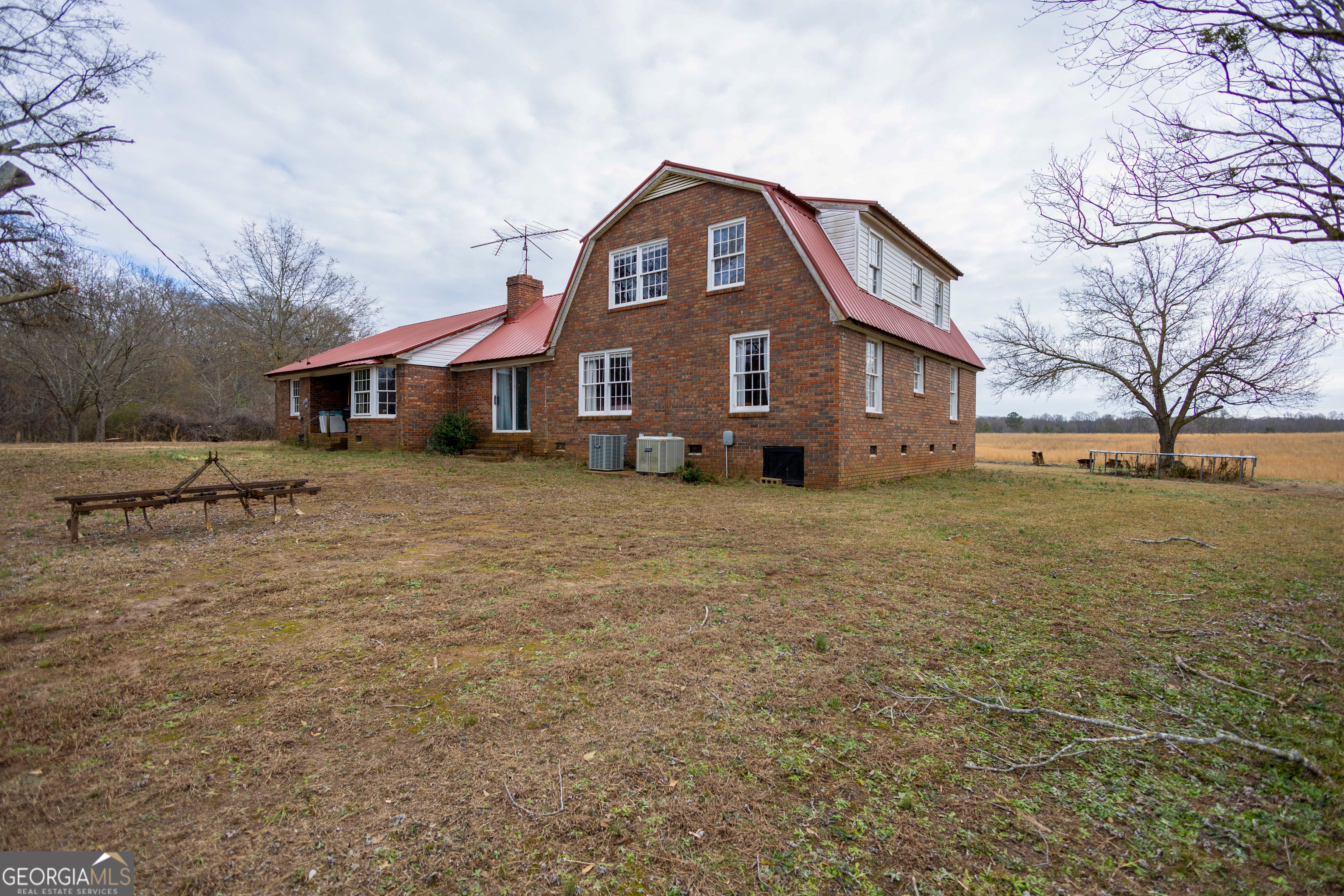 432 Airport Road Canon, GA 30520 - Photo 30 of 32 a front view of a house with a yard