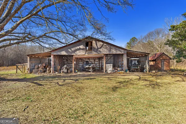 $334,900 | 432 Airport Road, Canon, GA 30520