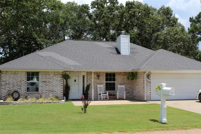 $275,000 | 206 Vista Drive, Eustace, TX 75124