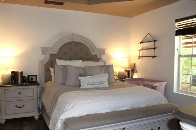 $275,000 | 206 Vista Drive, Eustace, TX 75124