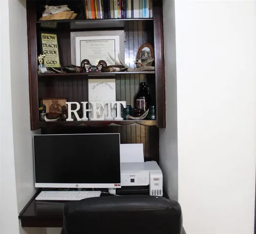 $275,000 | 206 Vista Drive, Eustace, TX 75124