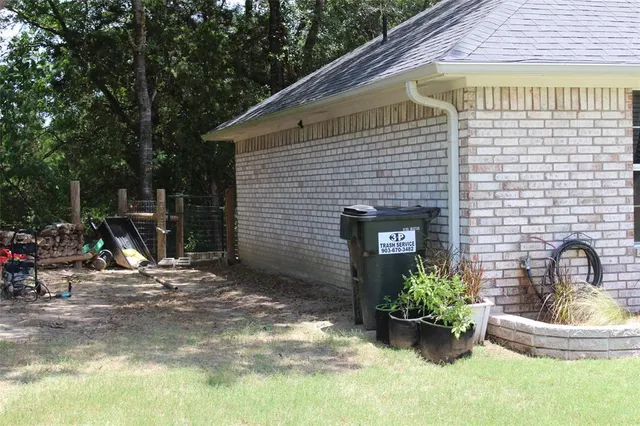 $275,000 | 206 Vista Drive, Eustace, TX 75124