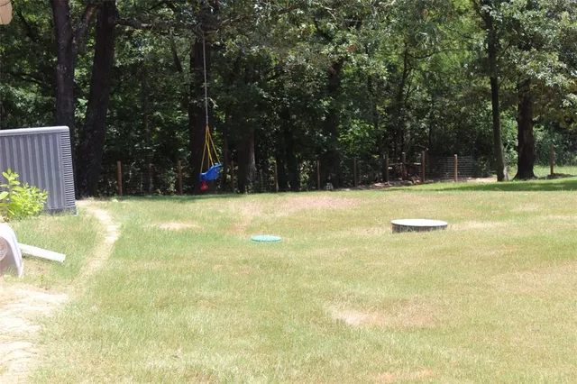 $275,000 | 206 Vista Drive, Eustace, TX 75124