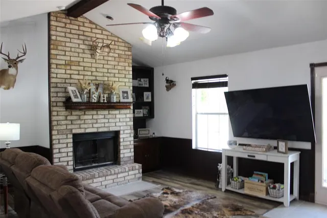 $275,000 | 206 Vista Drive, Eustace, TX 75124