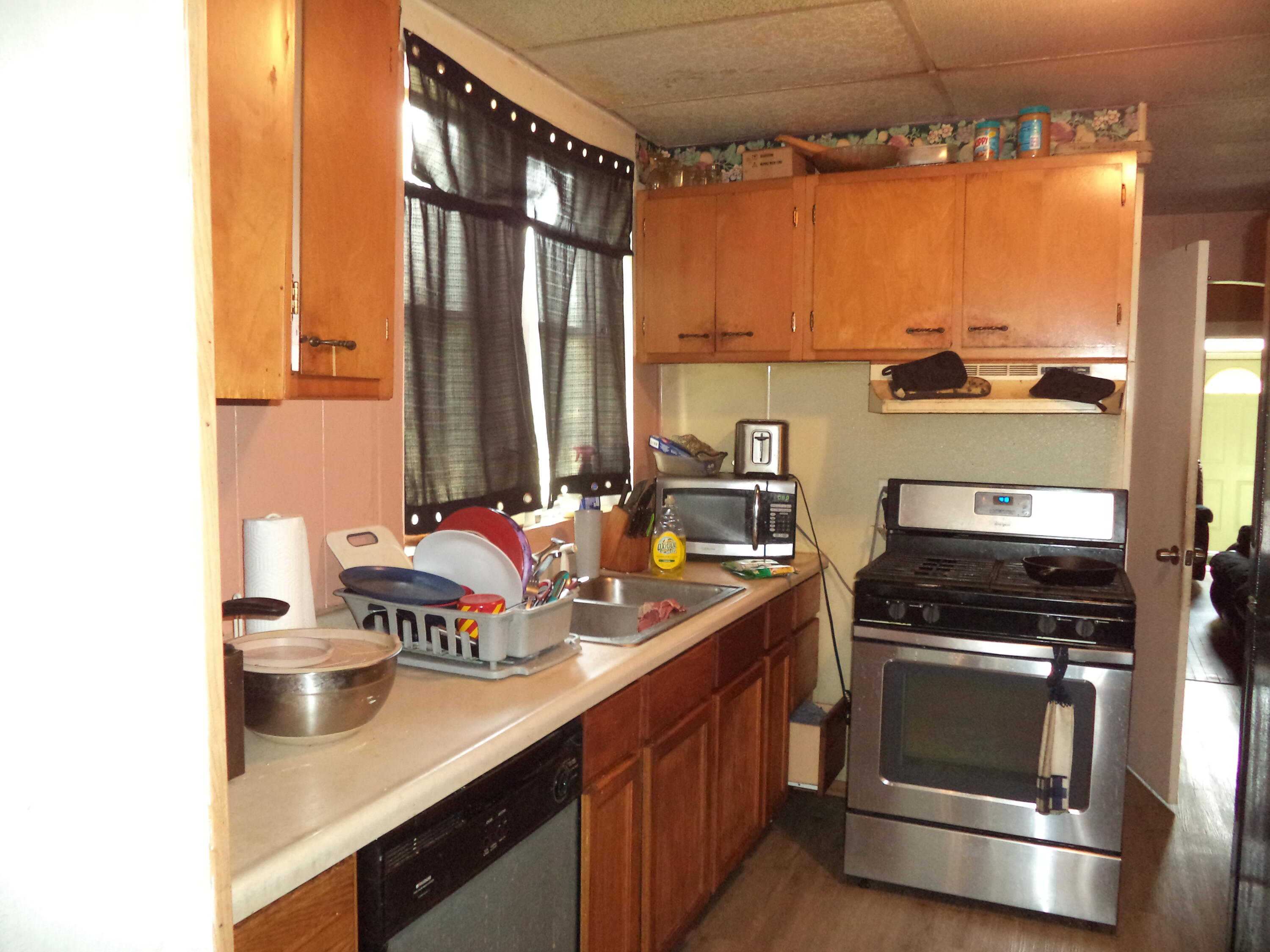 249 Tyler Street Gary, IN 46402 - Photo 10 of 25 3000x2250