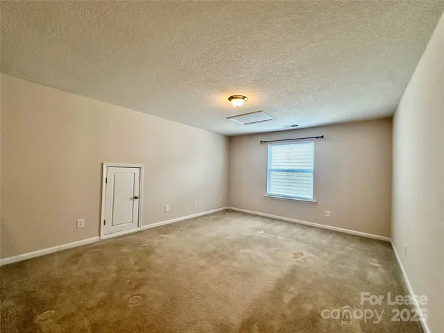 $2,600 | 4531 Hubbard Falls Drive, Charlotte, NC 28269