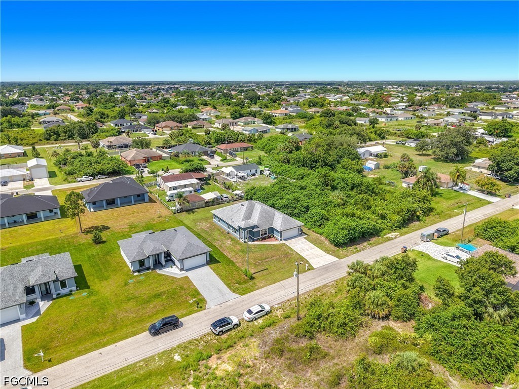 3907 11th Street Southwest Lehigh Acres, FL 33976 - Photo 36 of 43
