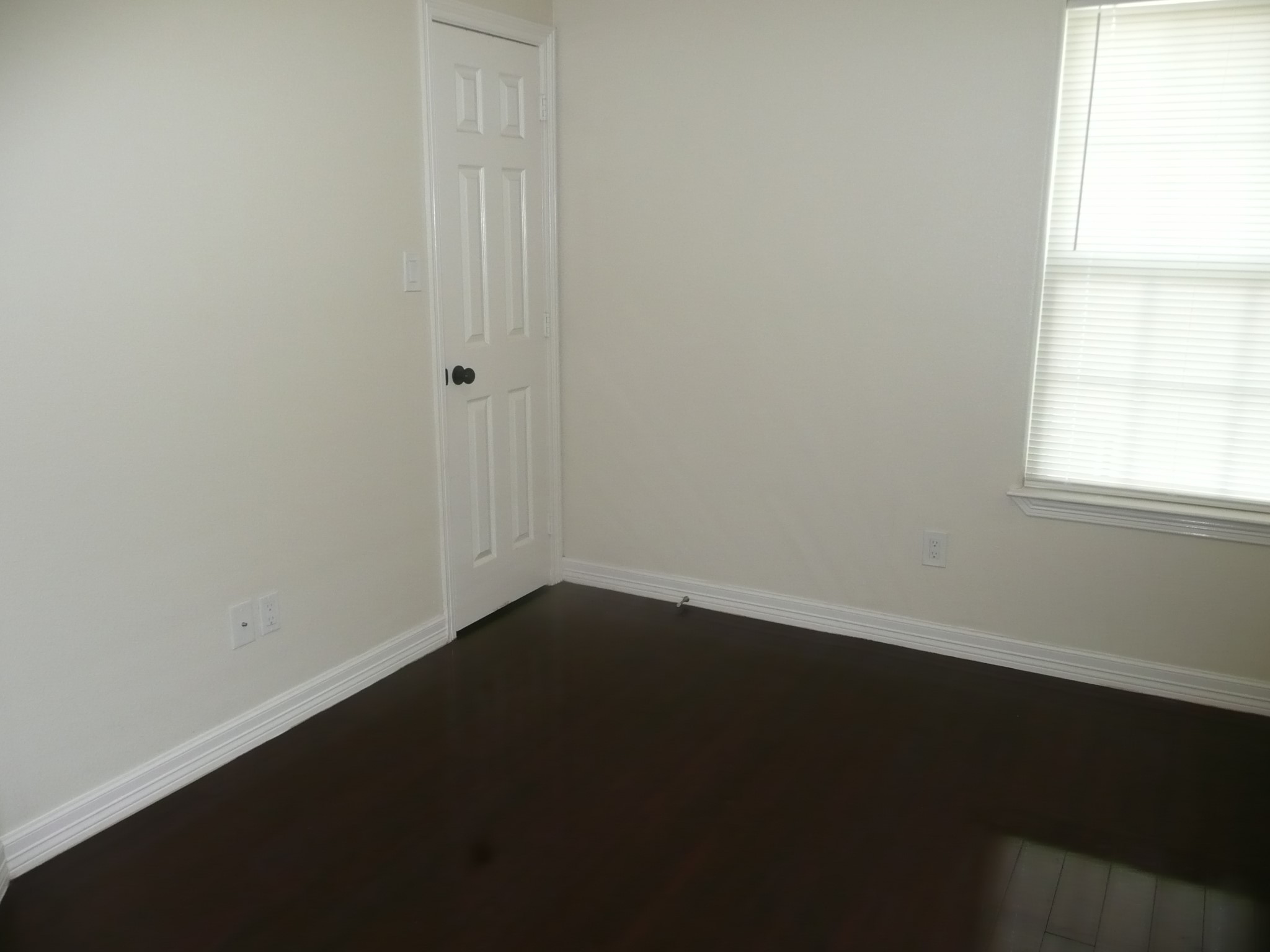 9505 Shoreham Street Houston, TX 77093 - Photo 5 of 13 Bedroom