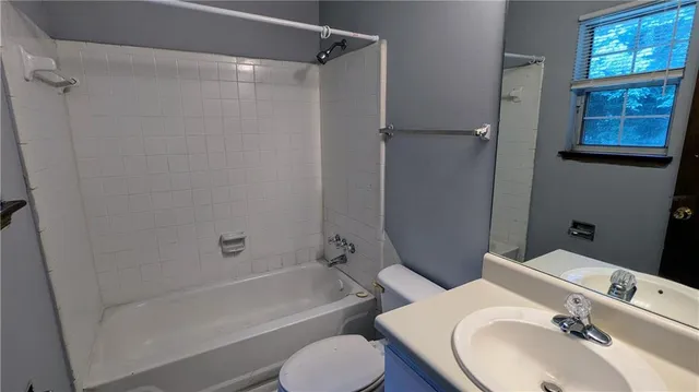 $219,900 | 10248 Briarbay Loop, Jonesboro, GA 30238