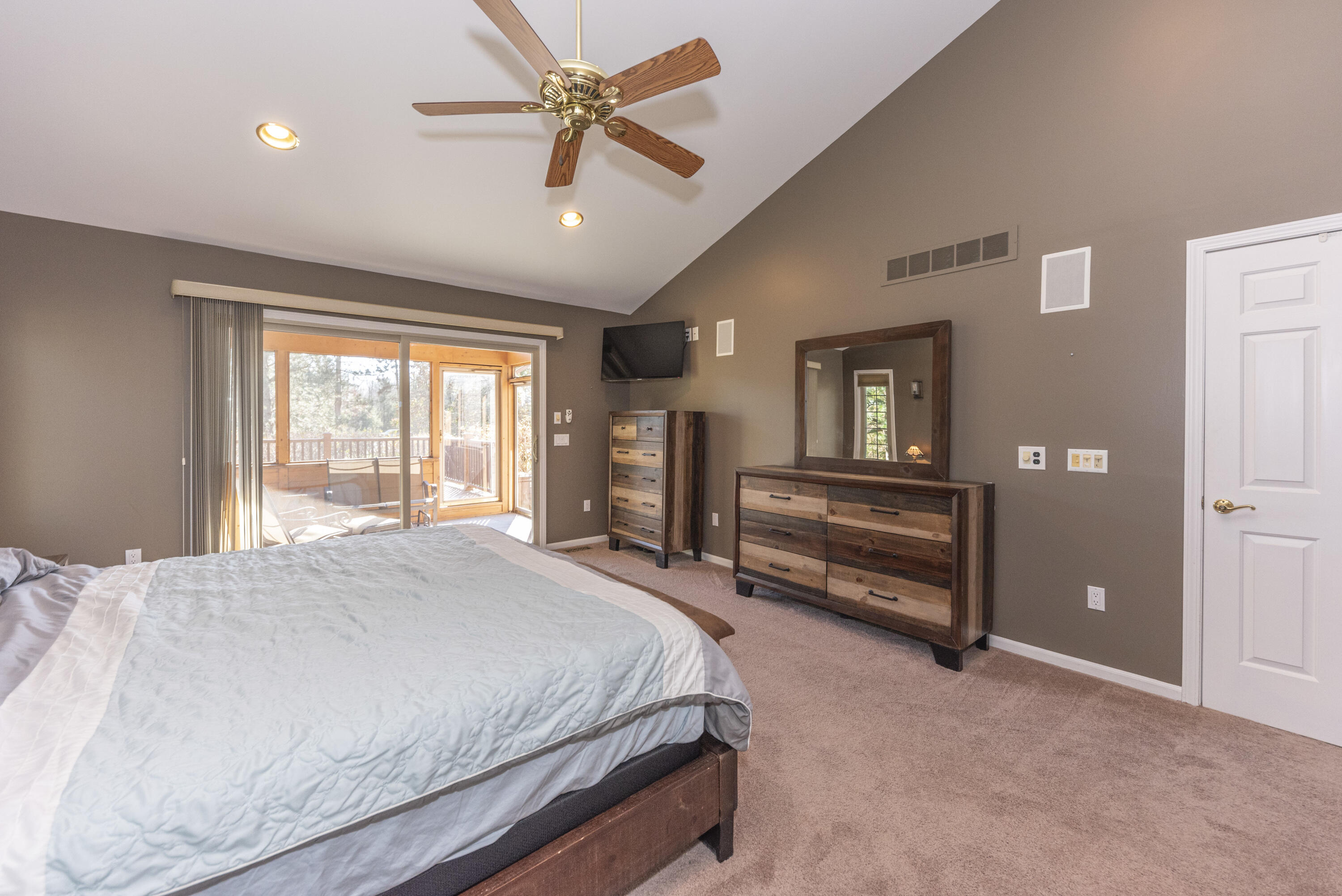 12879 Springbrooke Trail South Lyon, MI 48178 - Photo 29 of 65 041_22
