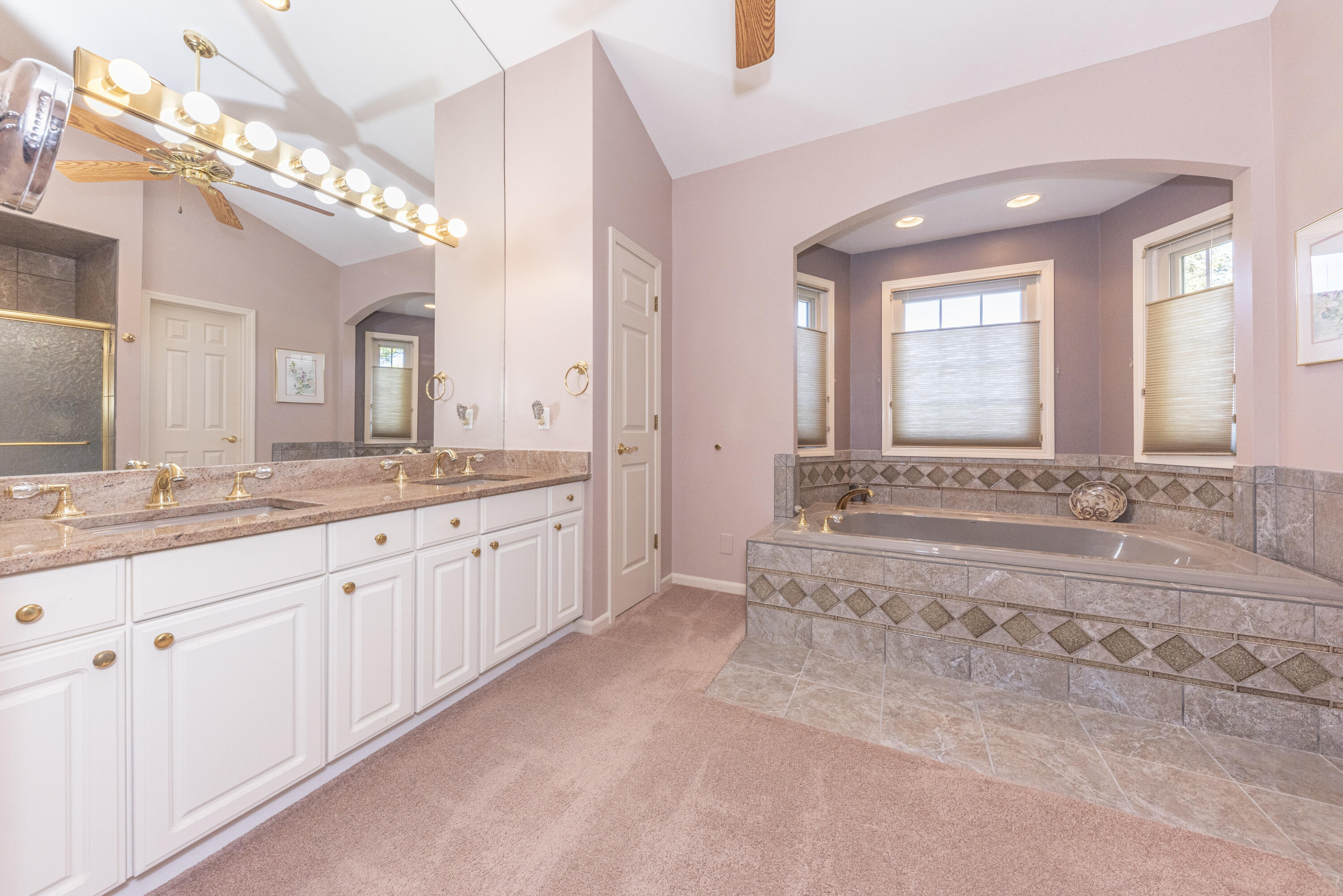 12879 Springbrooke Trail South Lyon, MI 48178 - Photo 35 of 65 047_29
