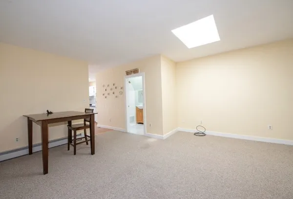 $2,000 | 58 Hollis Street, Unit B, Groton, MA 01450