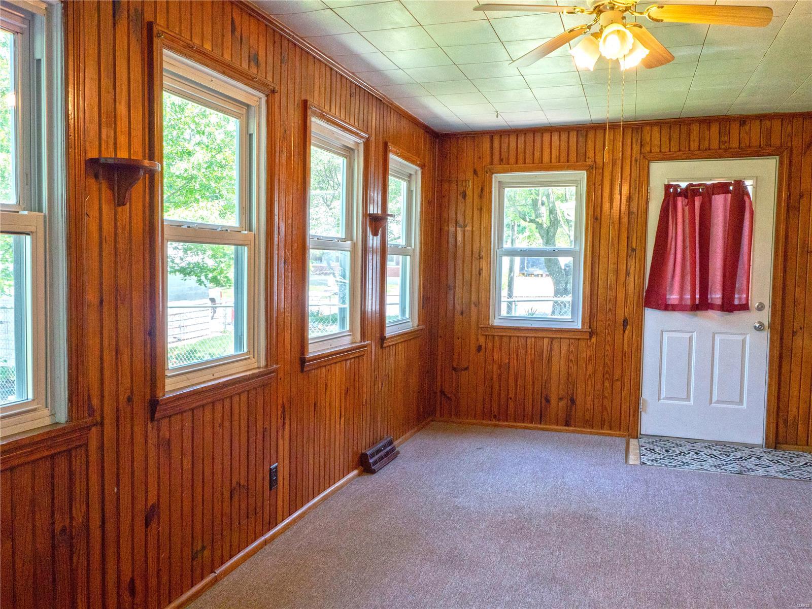 307 Flower Street Waterloo, IL 62298 - Photo 19 of 25