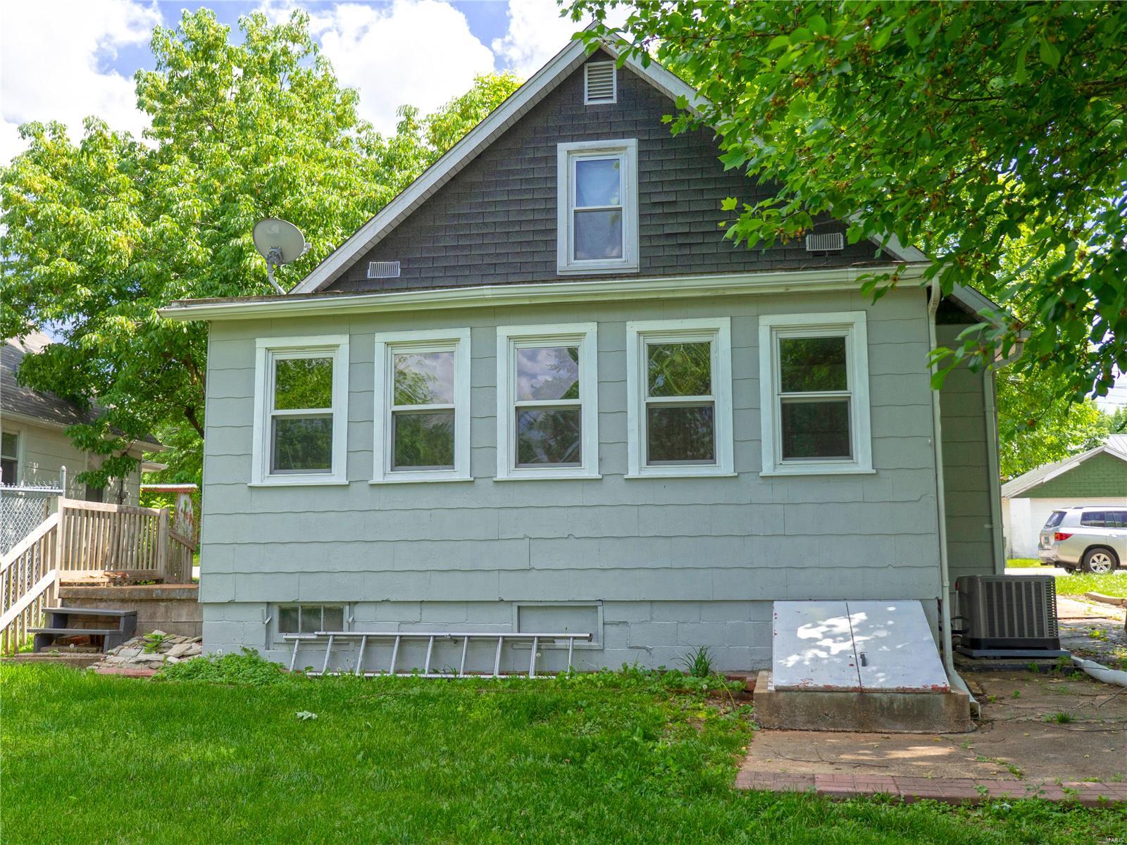 307 Flower Street Waterloo, IL 62298 - Photo 24 of 25