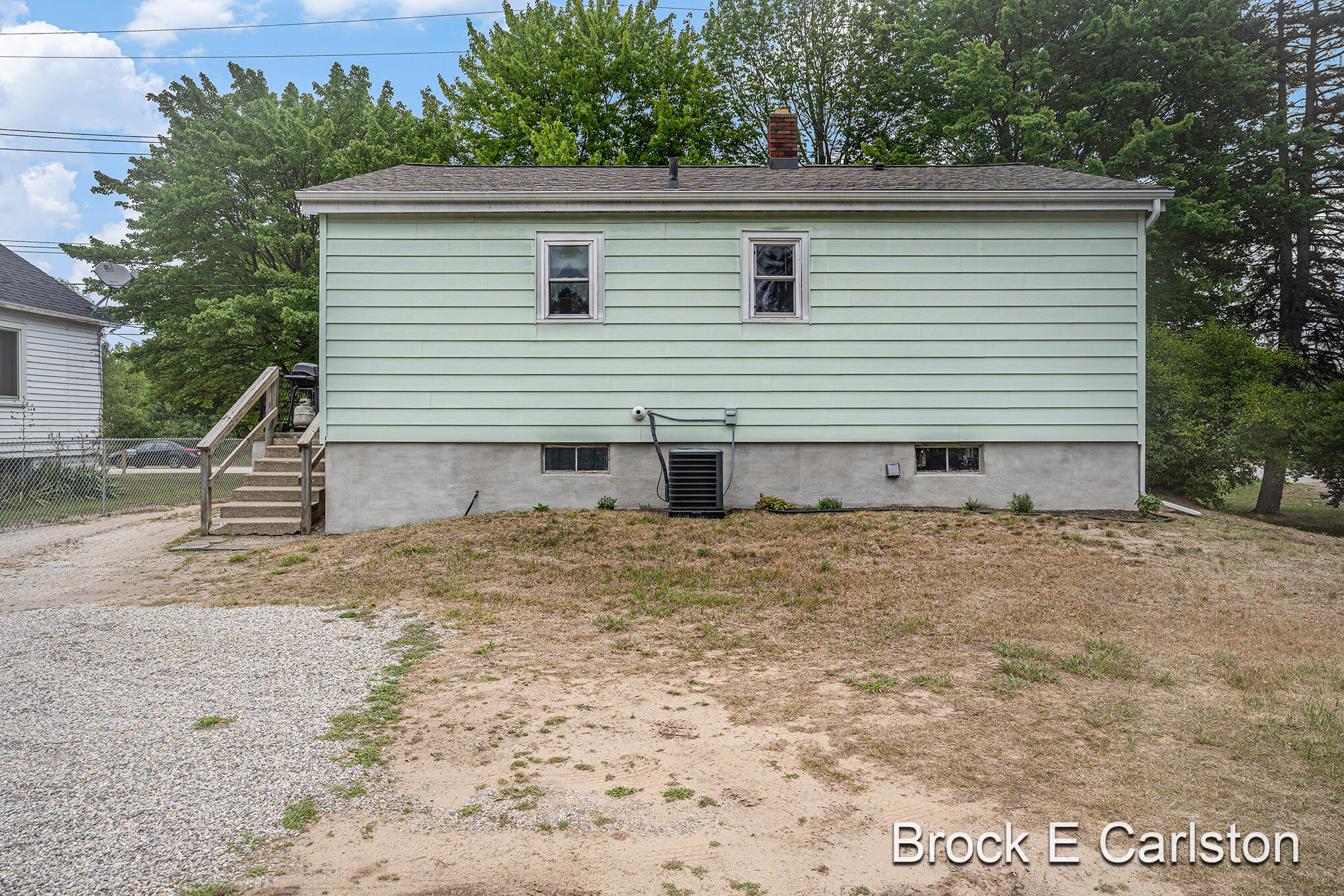 6289 Grand Haven Road Muskegon, MI 49441 - Photo 8 of 28 DSC01632