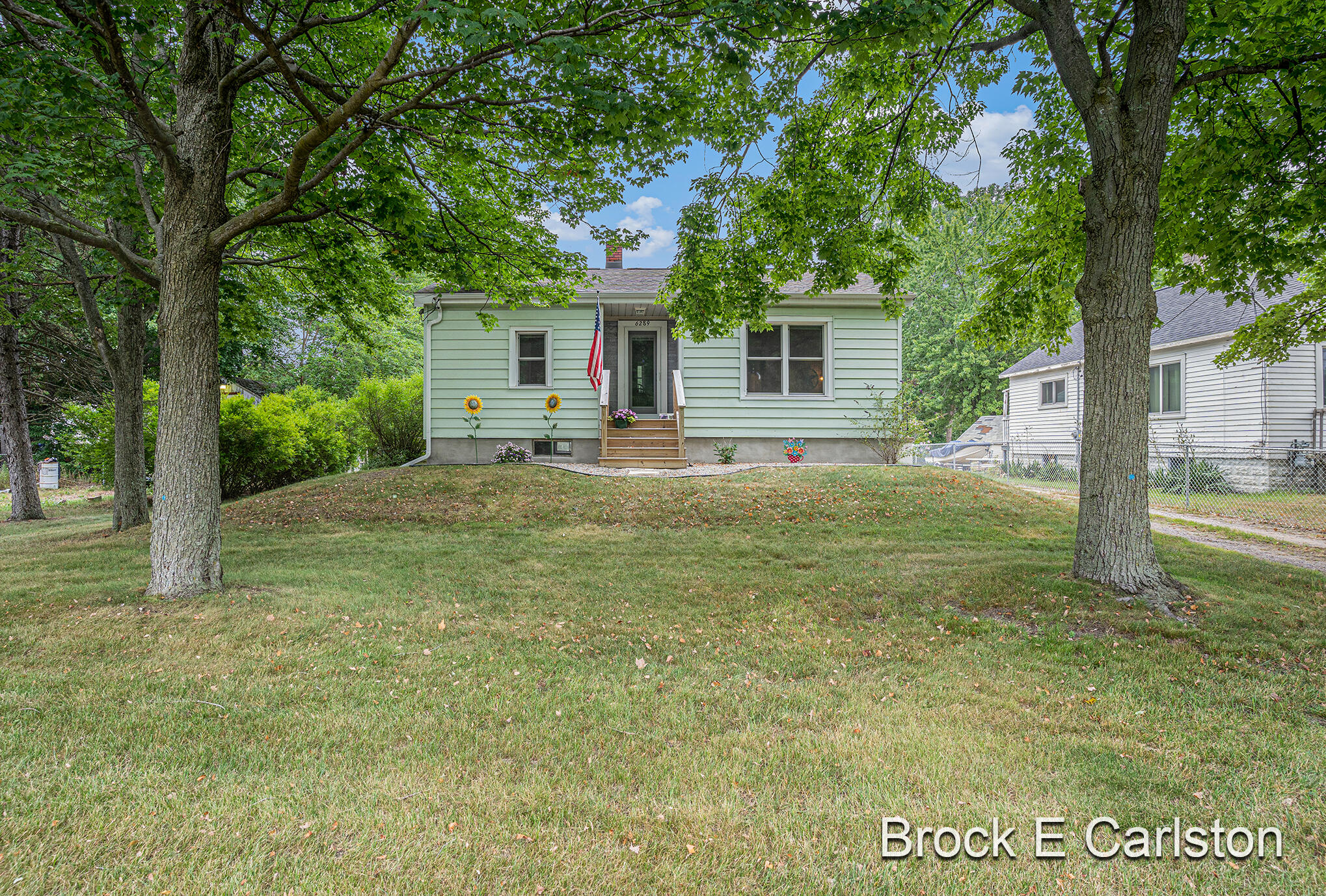 6289 Grand Haven Road Muskegon, MI 49441 - Photo 9 of 28 DSC01648