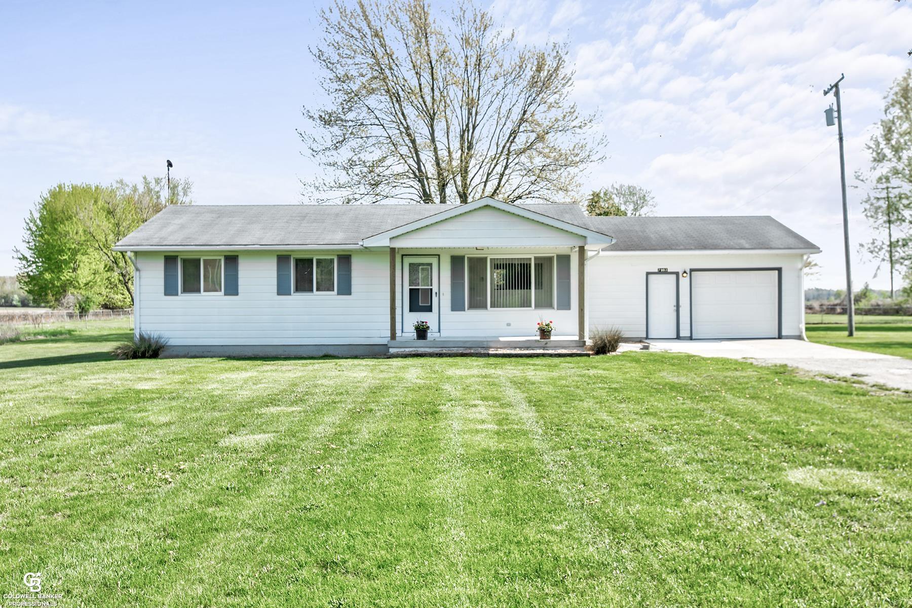7983 Avoca Road Avoca, MI 48006 - Photo 1 of 31 50108704.JPG