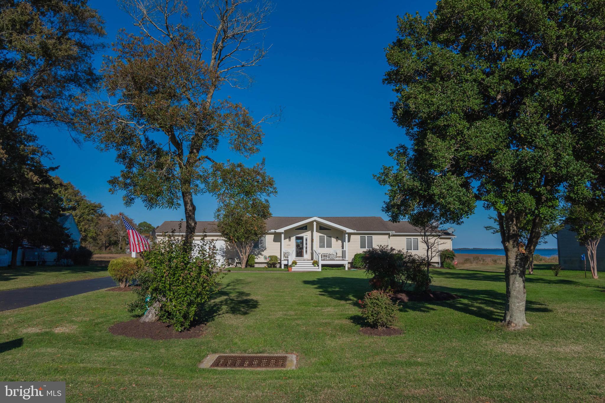 11501 Terrapin Point Road Berlin, MD 21811 - Photo 4 of 94 Ranch-style water front home on .68 acres.