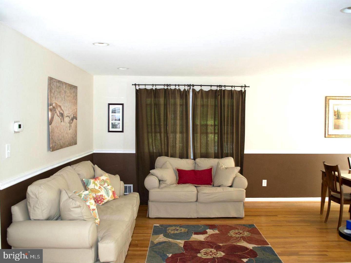 13229 Sturbridge Road Woodbridge, VA 22192 - Photo 13 of 27 Great Open Areas