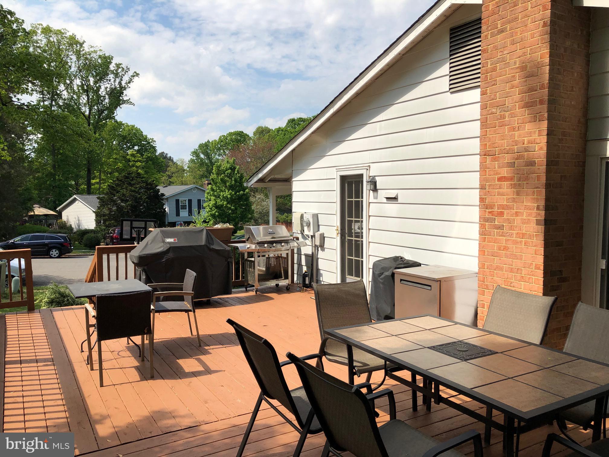 13229 Sturbridge Road Woodbridge, VA 22192 - Photo 19 of 27 Great Outdoor Space